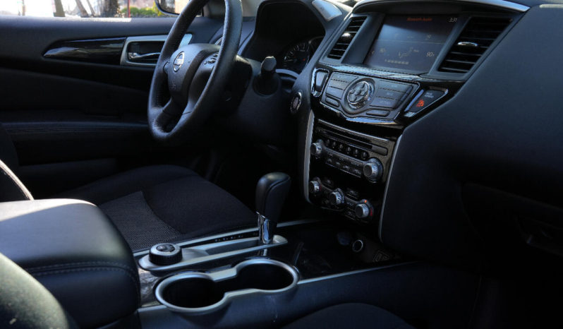 2018 Nissan Pathfinder 4×4 SV full